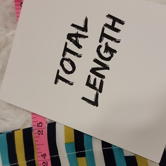 𝅺forever 21 abstract cubist print self tie romper with elastic waist size small - Picture 8 of 10